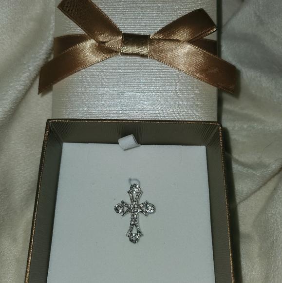 💥SOLD💥 EFFY Diamond Cross 14k Wht Gold W/ Papers - Picture 7 of 8